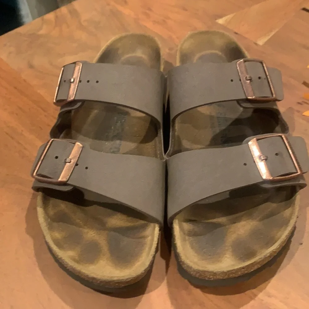 Size 40 Birkenstock - Picture 10 of 12